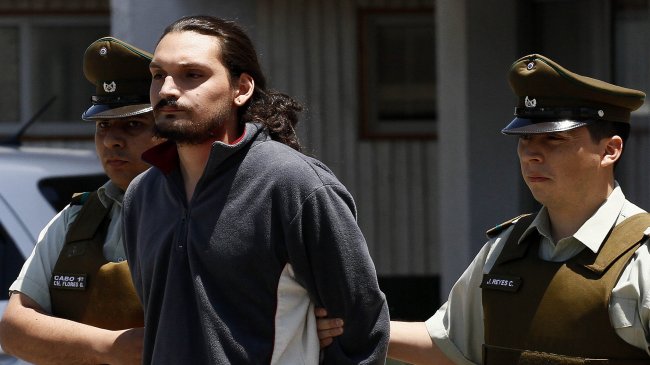 Joven que golpeó a Álvaro Corbalán está prófugo