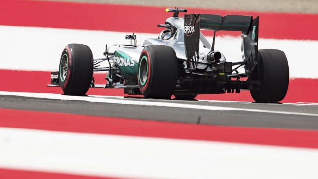 Nico Rosberg confirmó su dominio en segunda sesión de ensayos en Austria