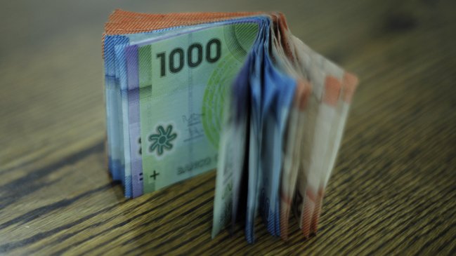 Este viernes comienza a regir reajuste del salario mínimo