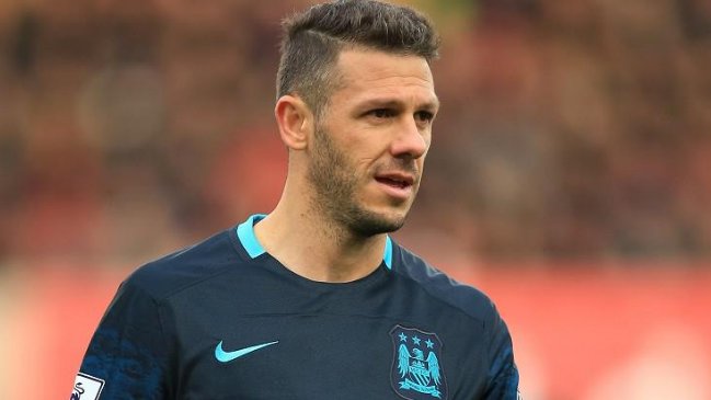Manchester City anunció la salida del argentino Martín Demichelis