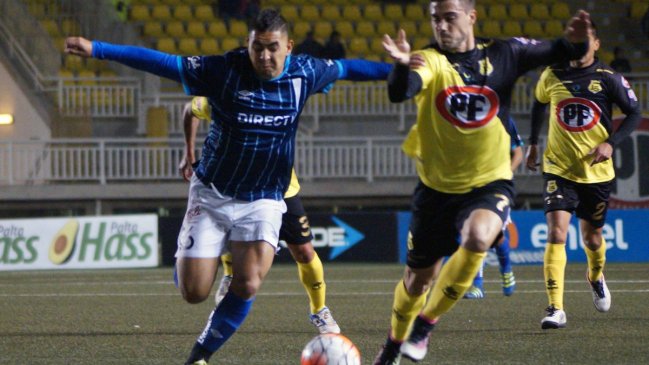 Universidad Católica superó a San Luis de Quillota en un duelo amistoso