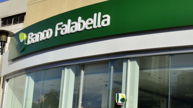 Usuarios de Banco Falabella denunciaron problemas con giros en cajeros automáticos