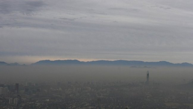 Intendencia Metropolitana decretó alerta ambiental para este miércoles
