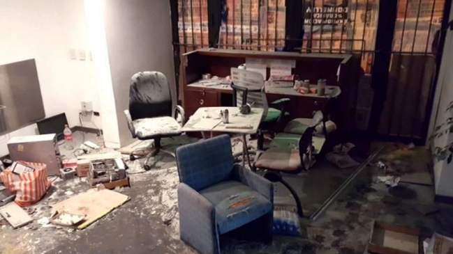 Denuncian a policías que participaron en operativo contra medios en Argentina