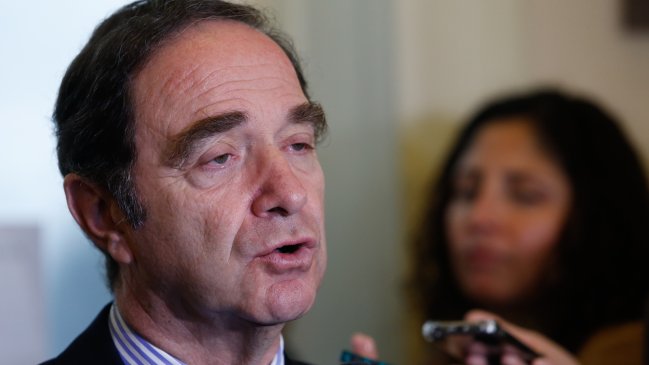 Presidente UDI dio por superados problemas con RN por candidatura de Lavín en Santiago