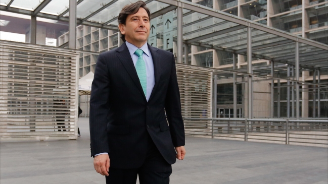 Corte de Apelaciones confirmó firma quincenal para Golborne