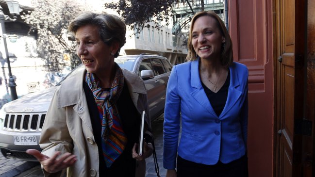 Goic y Allende realizarán gira por el país para apoyar a candidatos municipales