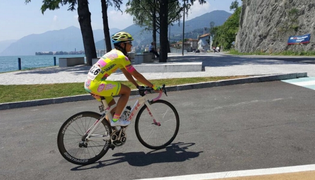 Paola Muñoz se mantuvo entre las 100 mejores del Giro Rosa