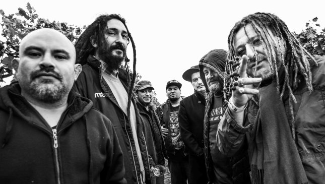 Chilenos Gondwana, Mon Laferte y Marineros tocarán en el Ruido Fest de Chicago