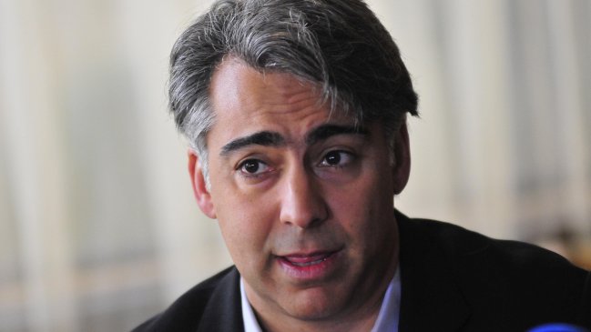 UDI emplaza a ME-O a revelar acuerdo con OAS por uso de jet privado en campaña