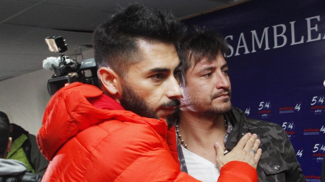 Johnny Herrera: Vamos a remar todos para el mismo lado, ser solidarios como futbolistas