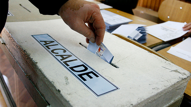 Chile Vamos oficializó acuerdo para las elecciones municipales