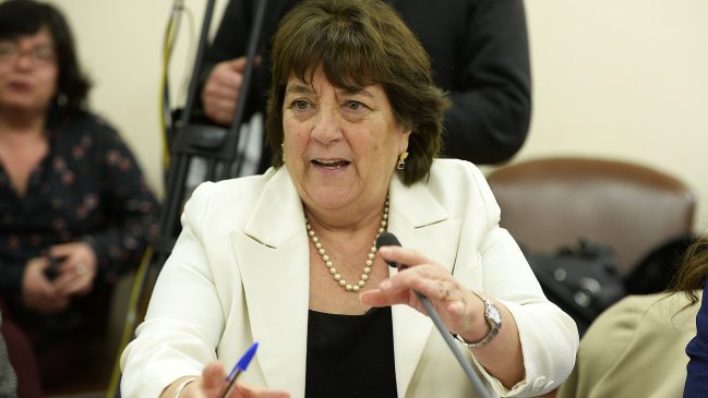 Ministra Delpiano: Gobierno busca forma 