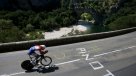 Dumoulin vuela en la contrarreloj y Froome sigue de amarillo