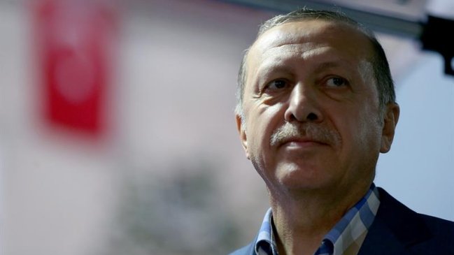 Erdogan pidió a EE.UU. extraditar al predicador turco exiliado Fethullah Gülen