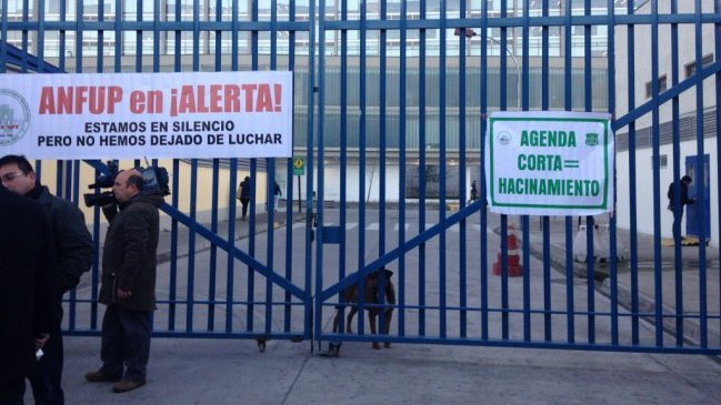 Gendarmes realizan paro en defensa de sus pensiones