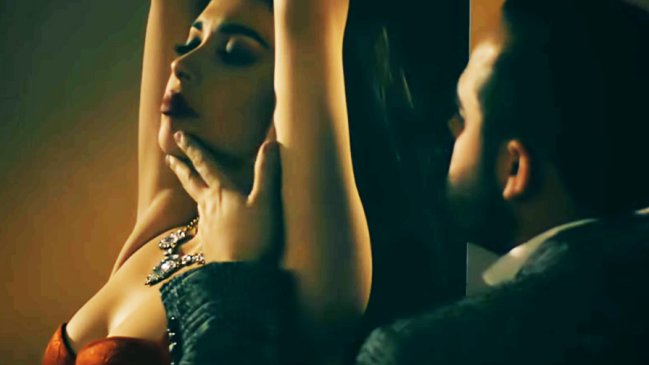 Salió bajo fianza cantante acusado de apología del delito en México