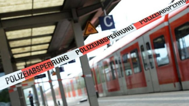 Hombre armado con un hacha hirió a cuatro personas en Alemania