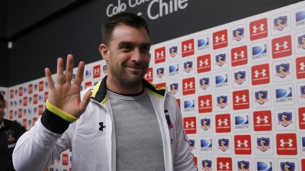 Pablo Guede se puso el buzo de Colo Colo en el Monumental