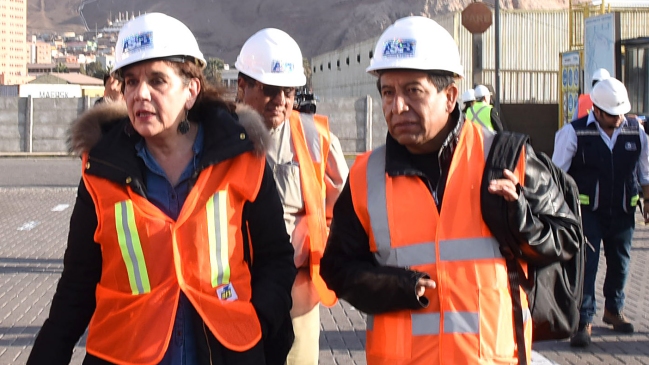 Críticas a autoridades chilenas marcaron visita de canciller boliviano al puerto de Arica