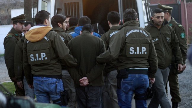 San Bernardo: Robo frustrado a multitienda terminó con cinco detenidos