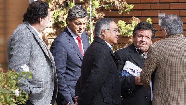 Clubes se reunieron con la directiva de la ANFP para conocer propuesta al Sifup