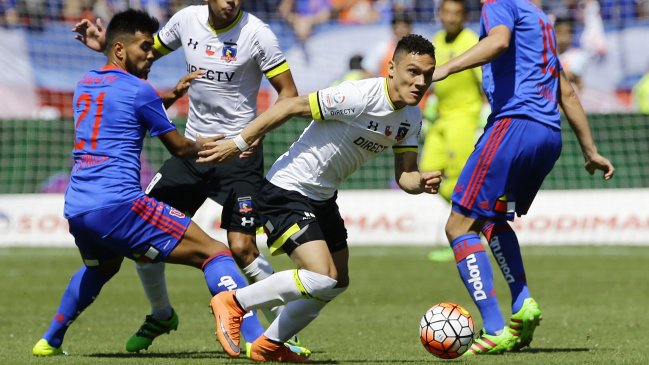 El volante colombiano Javier Reina vio frustrado su traspaso al Boavista portugués