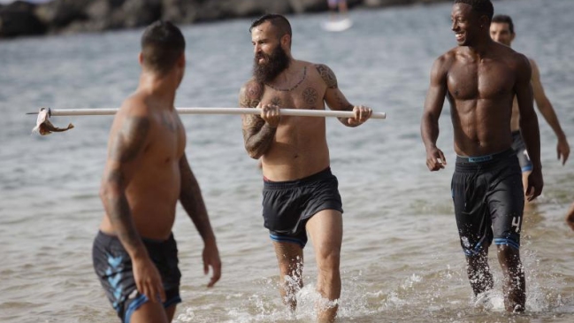 Jugador de Tenerife cazó cría de tiburón en peligro de extinción