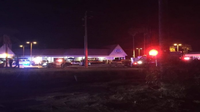 Tiroteo en un bar dejó al menos dos muertos y 17 heridos en Florida
