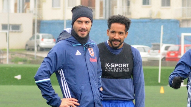 Complicaciones en fichaje de Zacaría abren opción para llegada de Pinilla a la U