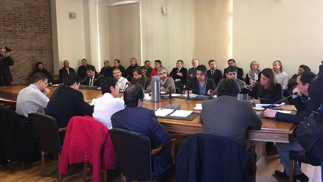 Comisión de Evaluación Ambiental aprobó tronaduras en mina de Isla Riesco