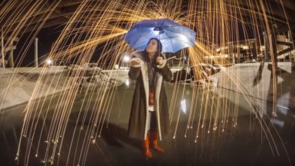   Increíbles fotografías tomadas bajo una lluvia de fuego 