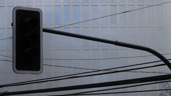 Accidente vehicular provocó corte de luz que afectó a 14 mil hogares en Viña del Mar