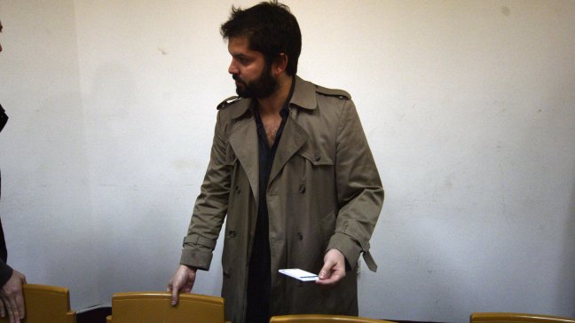 Boric: Petición de renuncia a Pey 