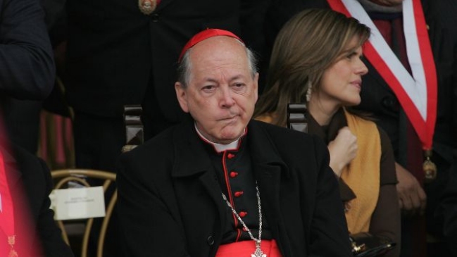 Cardenal peruano generó polémica por dichos contra la mujer