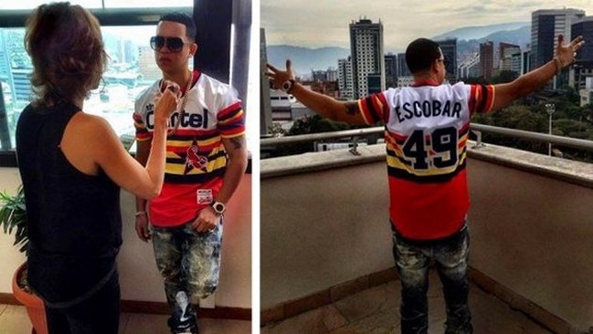 Alcalde de Medellín indignado con reggaetonero por lucir camiseta alusiva a Pablo Escobar