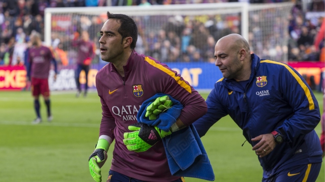 Claudio Bravo se integrará este lunes a la pretemporada de FC Barcelona