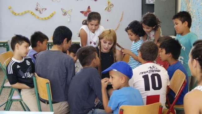 Diputada pide clases de igualdad de género para refugiados varones en Reino Unido