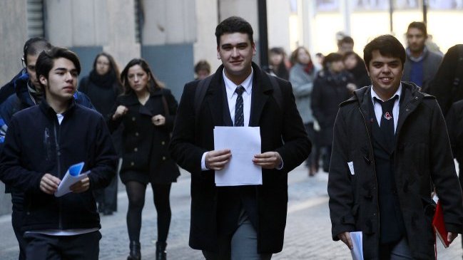 Secundarios de la Cones se reunieron con la subsecretaria de Educación