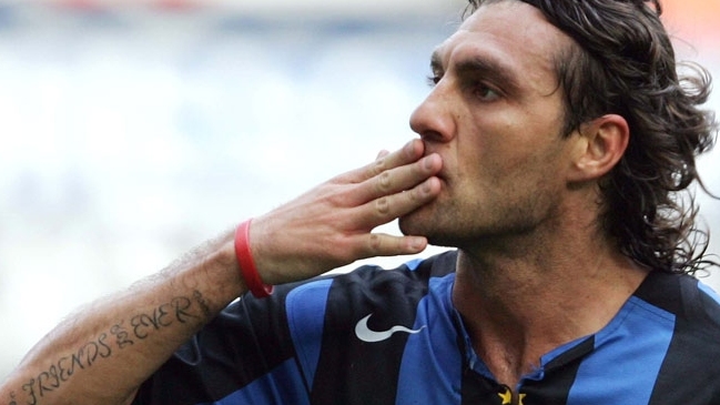 Christian Vieri regresará al fútbol profesional tras siete años