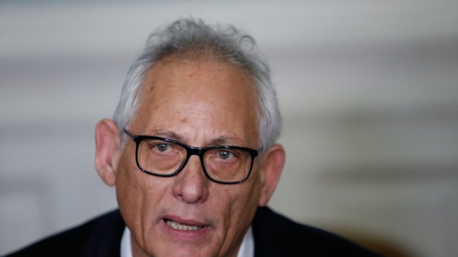 Timonel PPD defendió a Tohá: Ella firmó, pero no era su tarea revisar los aportes