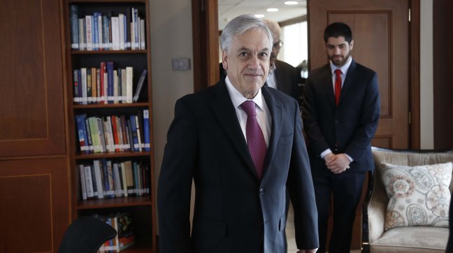 Los desafíos para la campaña presidencial de Sebastián Piñera tras irrupción de su hermano