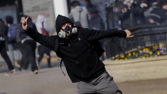 Intendente evalúa no autorizar nuevas marchas por la Alameda durante la semana