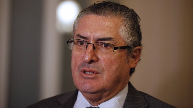 Senador Pizarro: Ni los partidos ni el Gobierno han sido capaces de poner orden