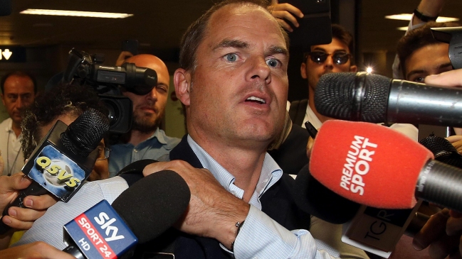 Frank de Boer es el nuevo entrenador de Gary Medel en Inter de Milán