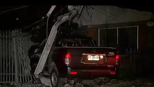 Persecución policial terminó con vehículo incrustado en una casa en La Florida