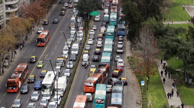 Gobierno apunta a plan piloto previo a aplicar restricción por congestión