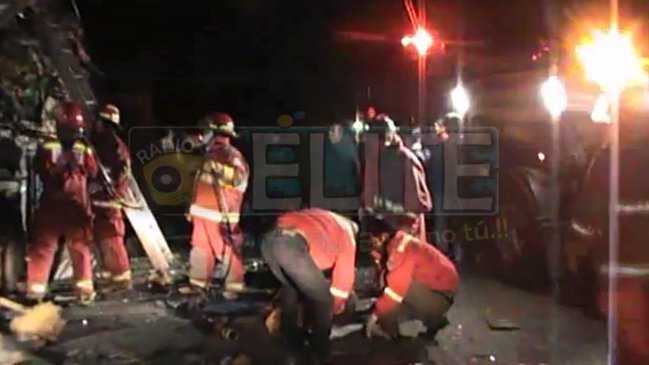 Choque de buses en Perú deja 17 muertos y 29 heridos