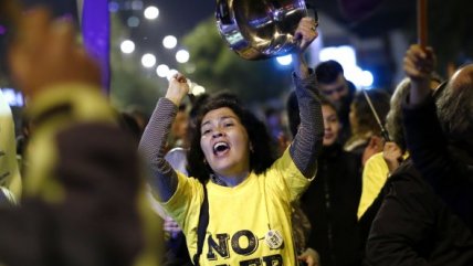 El masivo cacerolazo en contra de las AFP