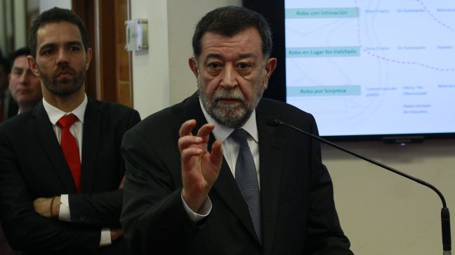 Aleuy espera que detenidos por incendio en Valparaíso queden en prisión preventiva